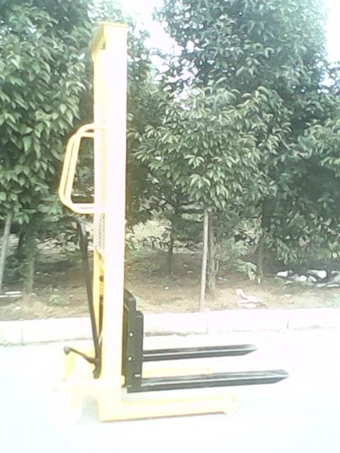 內(nèi)蒙古手動(dòng)液壓升降車 CTY2