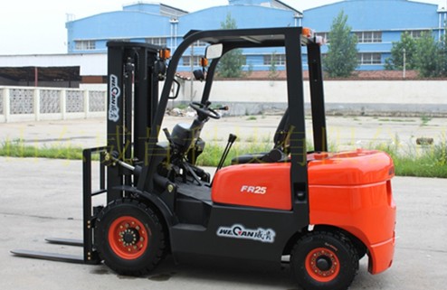 威肯2.5噸柴油叉車 2.5噸