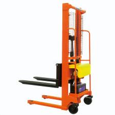 BD3型半電動液壓堆高車