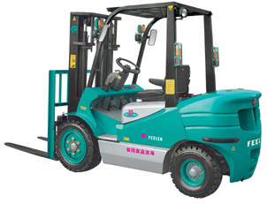 品牌叉車
