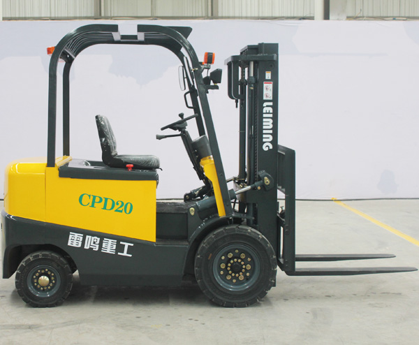 京泰重工2噸電動(dòng)平衡重叉車 CPD20