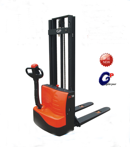 1.0T窄腿式全電動(dòng)堆高車-2級(jí)門(mén)架
