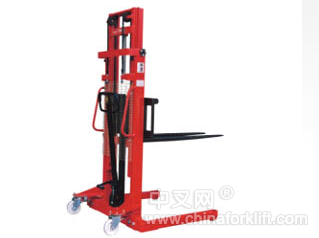手動(dòng)液壓堆高車 tcm