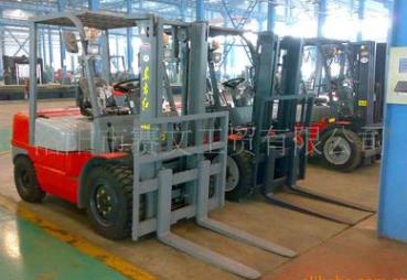 廠家供應(yīng)合力杭叉東方紅1.5-4T內(nèi)燃越野叉車門架
