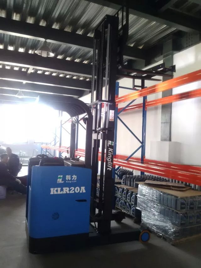 科力半電動堆高車