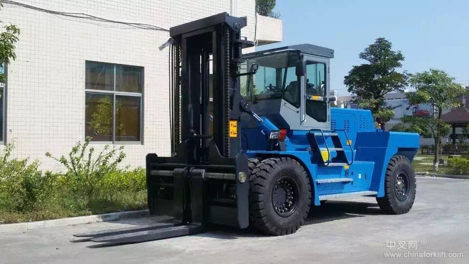 供應(yīng)國產(chǎn)大型20噸叉車鋼鐵鋼材石頭石材堆場專用20噸叉車報(bào)價(jià) HNF-200