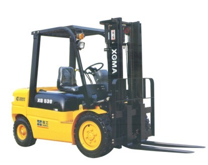 淄博內(nèi)燃叉車、側面叉車、電瓶（蓄電池）叉車、集裝箱叉車、石材叉車、防爆叉車、天然氣叉車、扒渣機 5