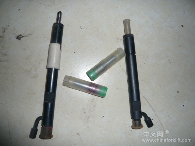 發(fā)動(dòng)機(jī)噴油器噴油嘴