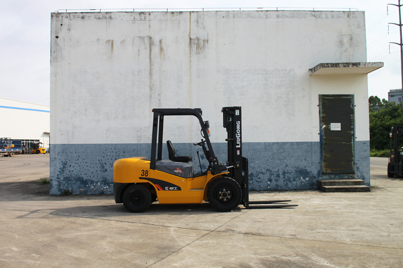 CPC(D)38A內(nèi)燃叉車 CPC(D)38A