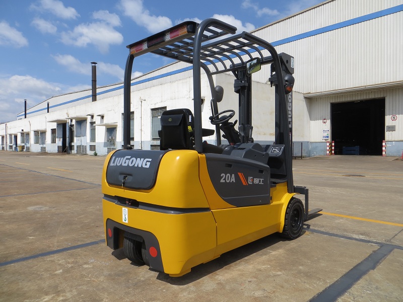 CLG2015AT-18AT系列電動(dòng)叉車(chē) CLG2015AT-18AT