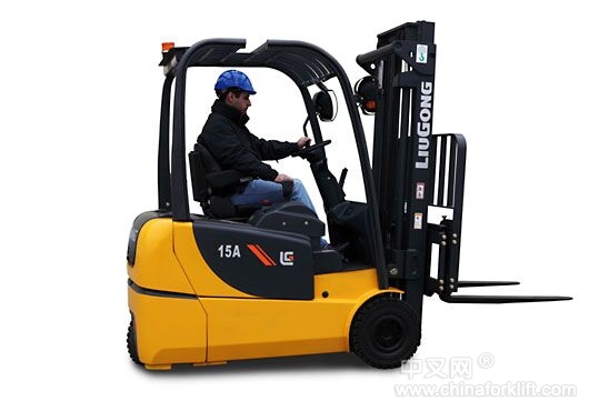 柳工叉車 CLG2015