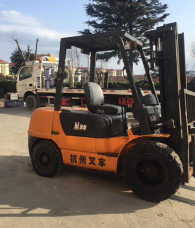 進(jìn)口國(guó)產(chǎn)叉車(chē)銷(xiāo)售 CPCD30