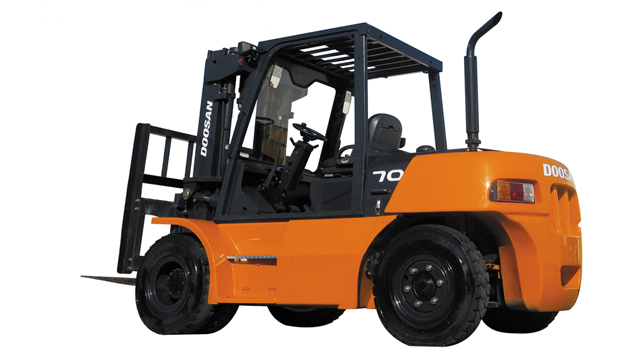 斗山 內(nèi)燃平衡重叉車 D70G