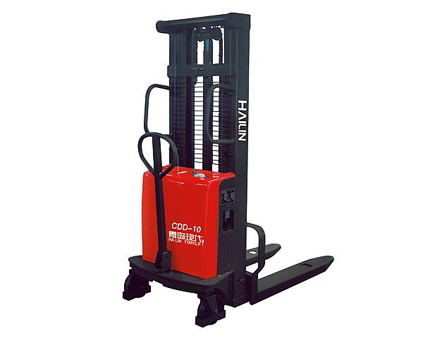 青島現(xiàn)代 CDD-10電動堆垛機