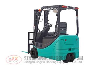 江蘇晶鑫:電動(dòng)叉車(chē)