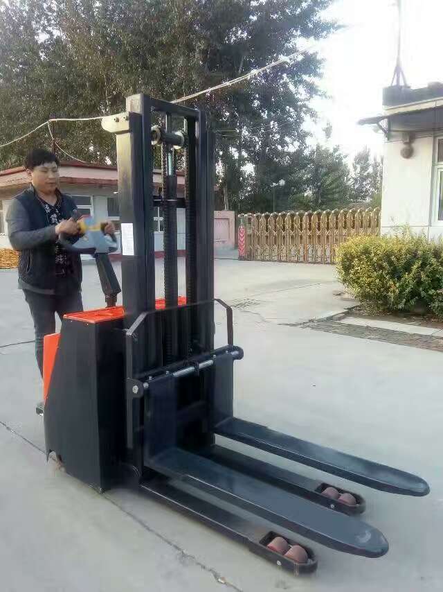 全電動搬運車3噸全電動叉車行走式全電動托盤車 spm1060