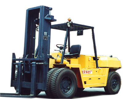 大連10噸柴油液力傳動叉車 CPCD100