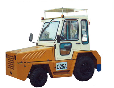 大連Q25牽引車 Q25